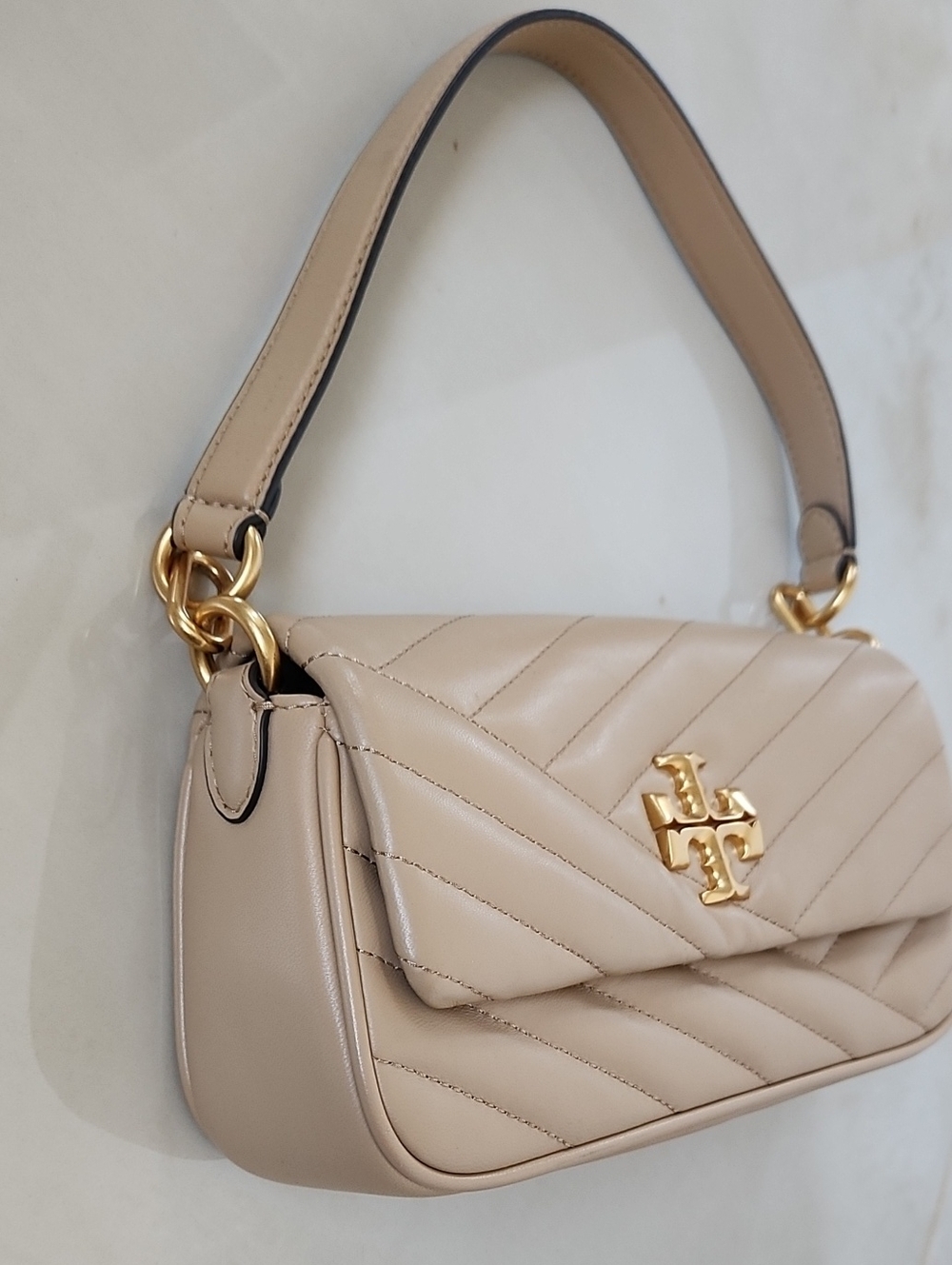 Tory Burch Beige Quilted Shoulder/Crossbody Bag - Picture 7 of 16